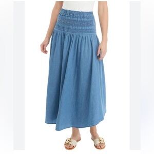 Cupid Smocked Waist Cotton Chambray Skirt. Size Medium.